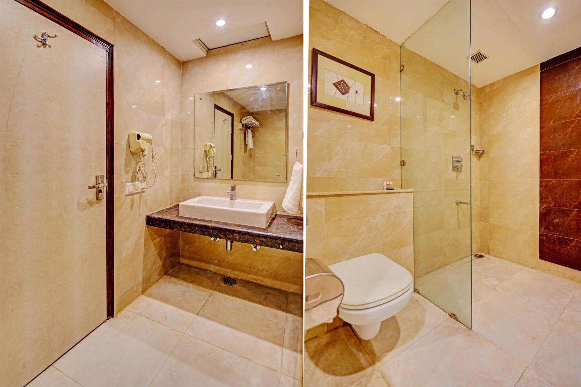 Hotel Marina Near Igi Airport Delhi New Delhi Exterior photo