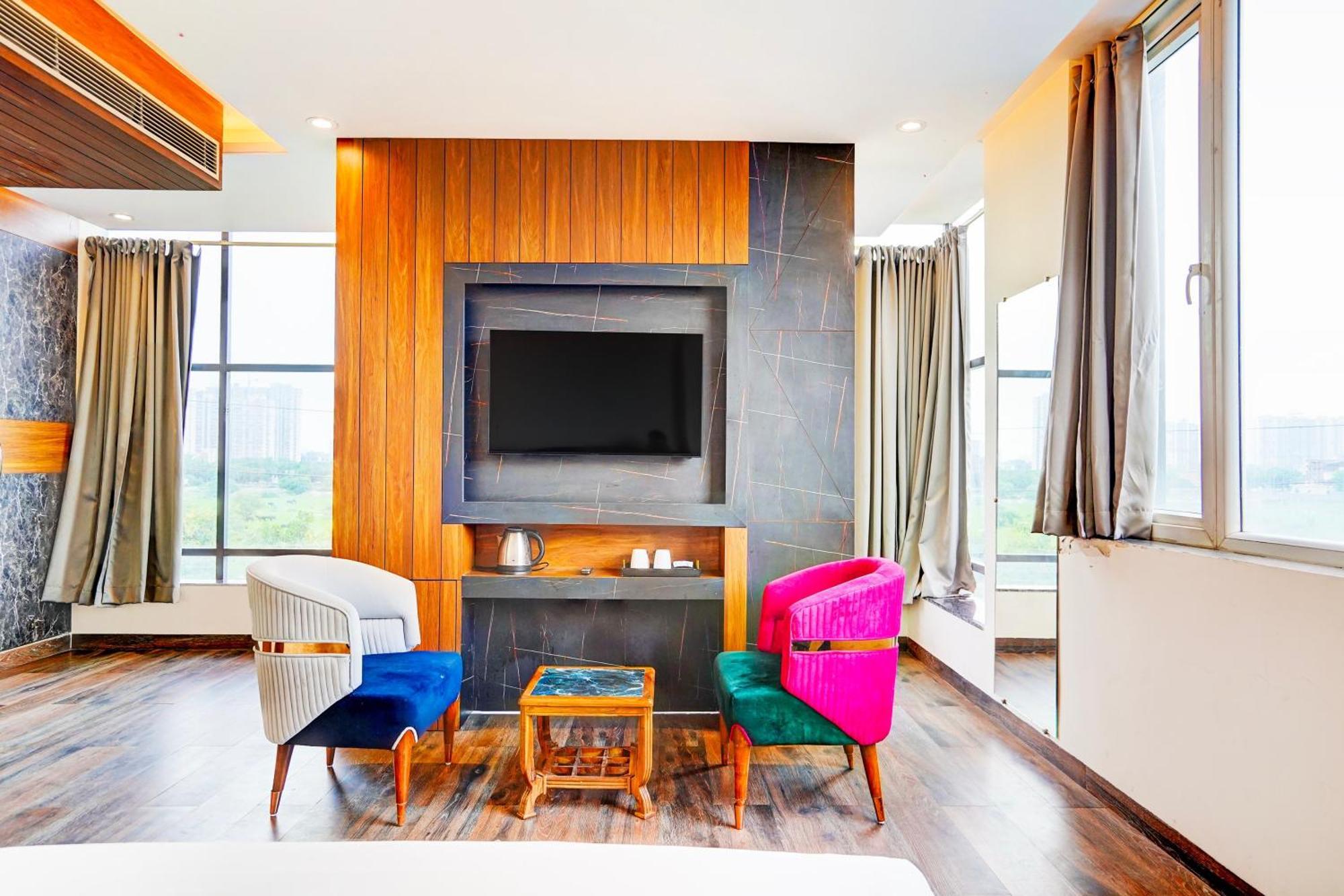 Hotel Marina Near Igi Airport Delhi New Delhi Exterior photo
