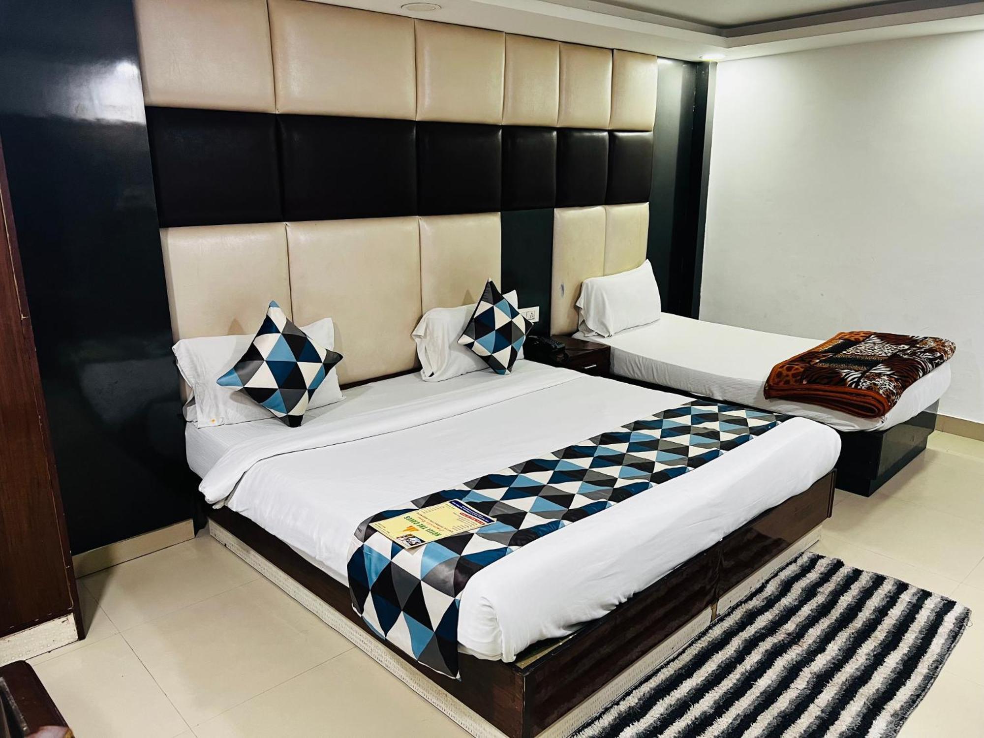 Hotel Marina Near Igi Airport Delhi New Delhi Exterior photo